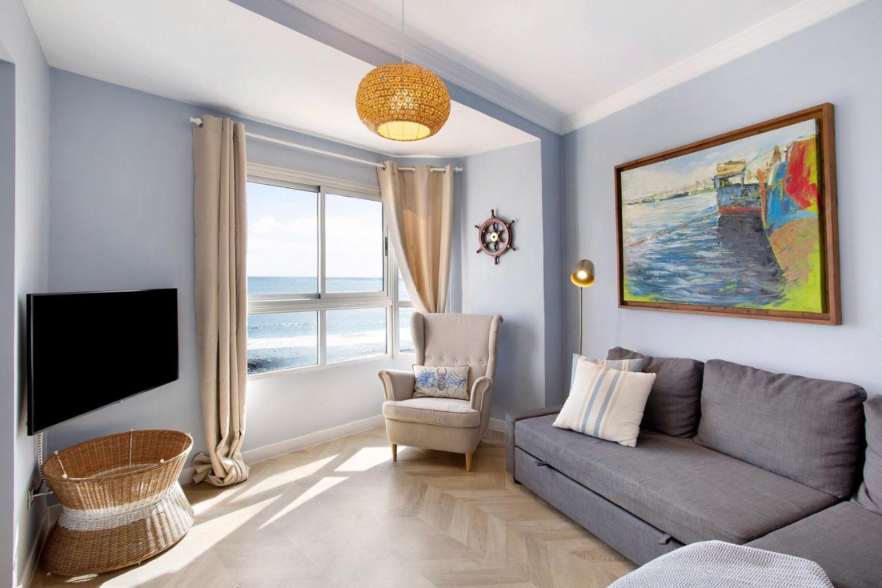 Ocean Side Arinaga Apartment Bagian luar foto