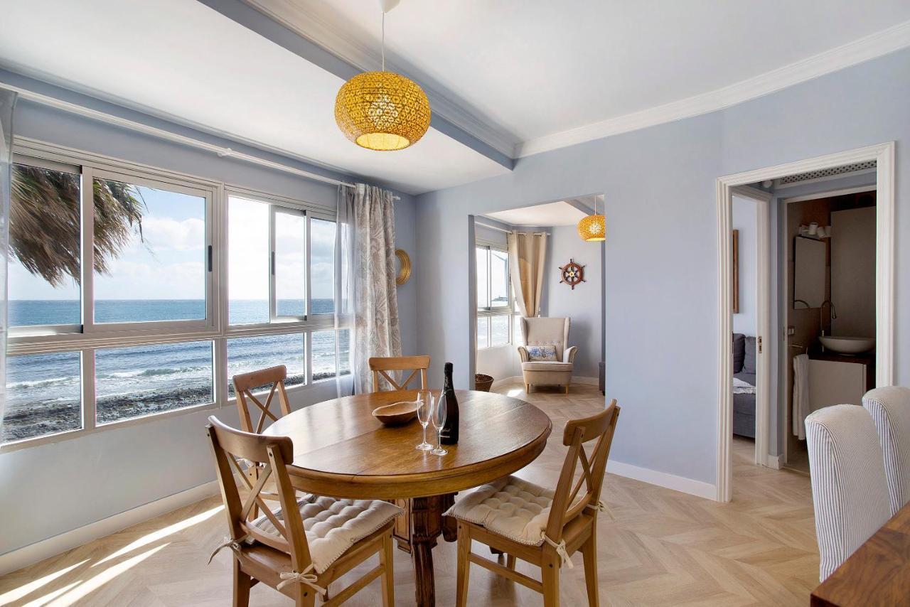 Ocean Side Arinaga Apartment Bagian luar foto